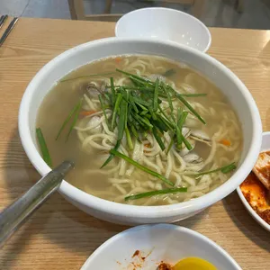 온천칼국수 사진
