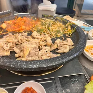 창영이 부추냉삼 사진