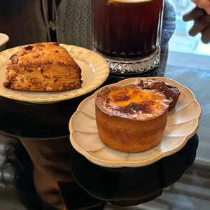 모뎐 사진