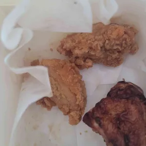 본스치킨 사진