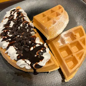 컴포즈커피 사진