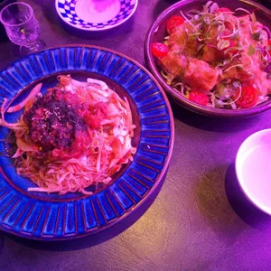 오뉴 사진