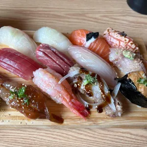 스시차림 사진