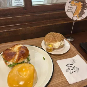 런던베이글뮤지엄 리뷰 사진