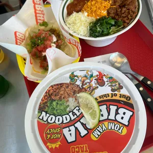 비틀비틀, 비틀스타코 사진