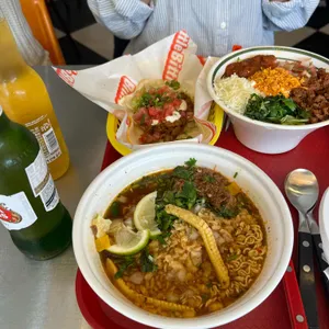 비틀비틀, 비틀스타코 사진