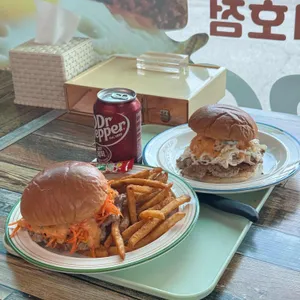핫도그대마왕 사진
