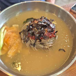 봉평메밀왕막국수 사진