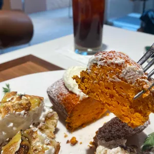 오퍼 카페 사진