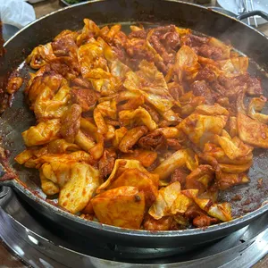 정통 춘천 닭갈비 사진