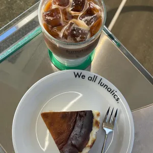루나틱스 사진