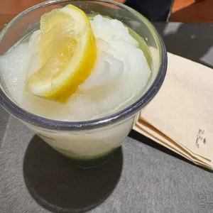 폴바셋 사진