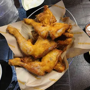 보드람치킨 사진