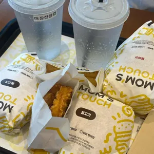 맘스터치 사진