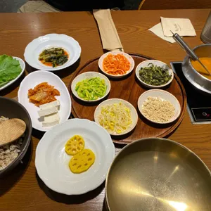 봄이보리밥 사진