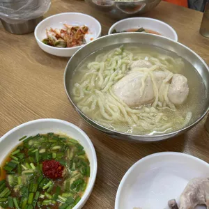 이랑칼국수 사진