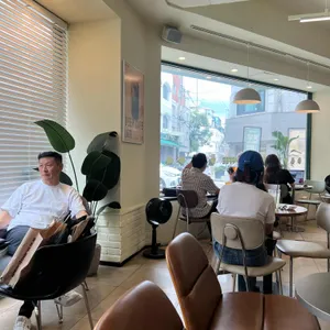 우지커피 리뷰 사진