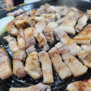 삼겹애김치 사진