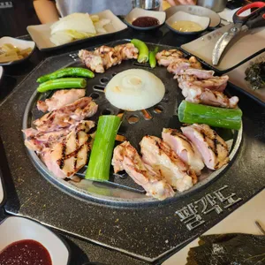 팔각도 대표 사진