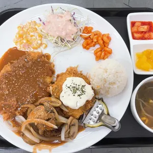 모모돈까스 사진