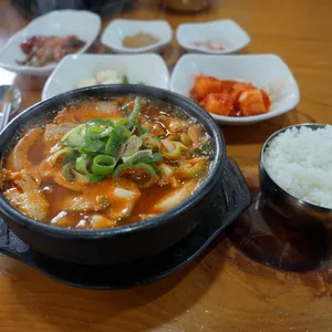 유성식당 사진