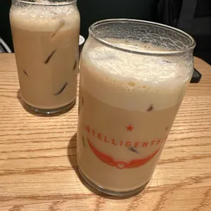 인텔리젠시아커피 사진