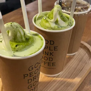 흥커피로스터스 대표 사진