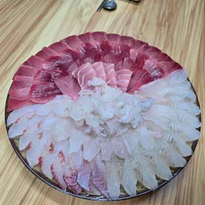 사량도 자연산횟집 사진