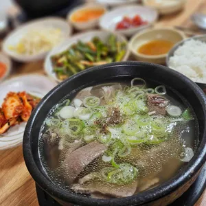 시골장터국밥 사진