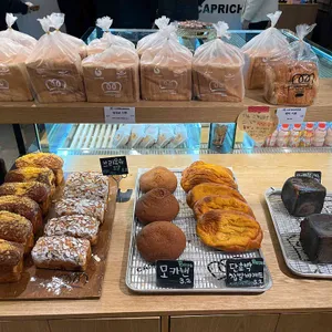 카프리쵸사 리뷰 사진