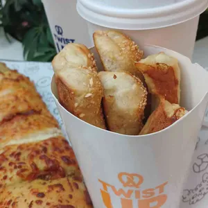앤티앤스 사진