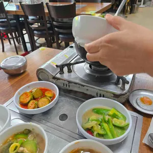 다래민물장어 사진