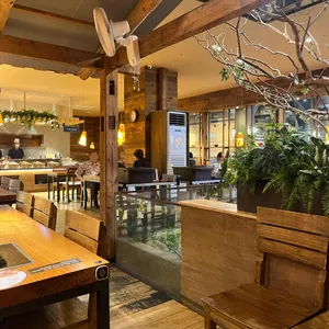 바르미스시샤브 대표 사진