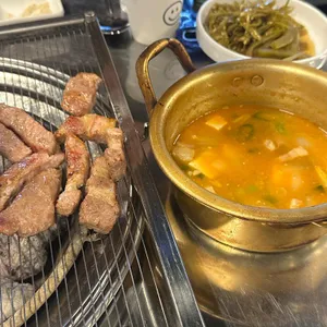 진달래집 사진