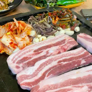 돌판삼겹살 사진