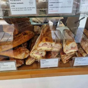 빵귿 리뷰 사진