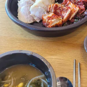 항아리보쌈 사진