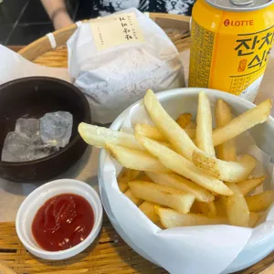 조선버거 사진