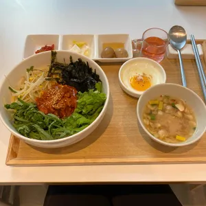 비비밀 사진