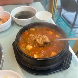 꾸석지돌판한우 사진
