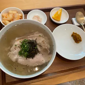 하우 사진