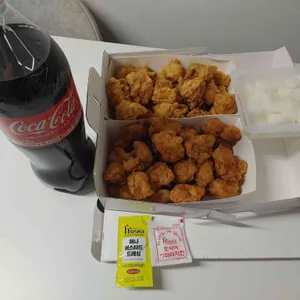 호식이두마리치킨 사진