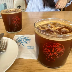 밋보어 서울 사진