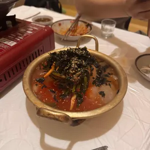 골방에서 사진