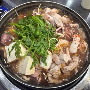 황성얼큰오징어찌개 사진