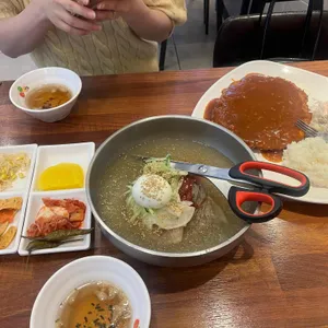 왕돈가스왕냉면 사진
