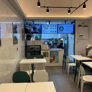 샐러디 리뷰 사진