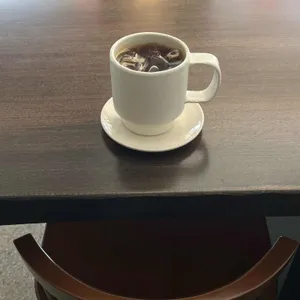잔디속에있다고상상을해 사진