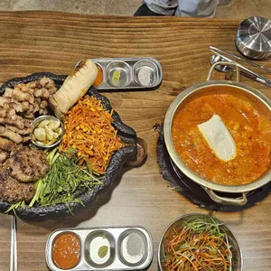 산장삼겹 사진