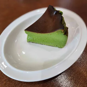 트키 도산 사진